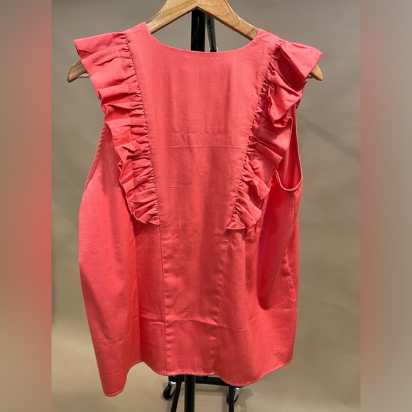 WVN ruffled sleeveless top - Picture 5 of 5